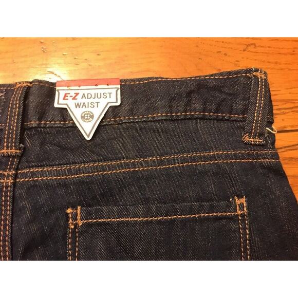 10 Plus OshKosh B'gosh Boot Cut Adjustable Waist Girls Jeans New Dark Wash Denim - Picture 4 of 12